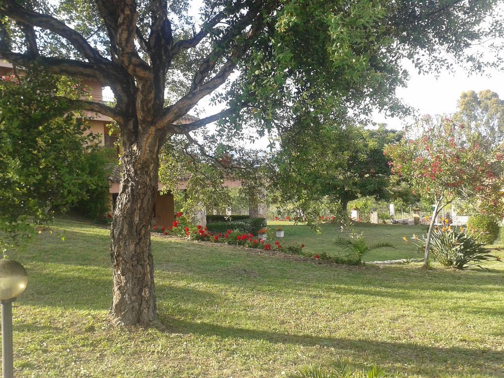Appartamenti Is Murdegus Tortolì Exterior foto